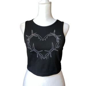 y2K Boho Tribal Retro Super Cute Black Design Heart Crop Tees SIZE SMALL